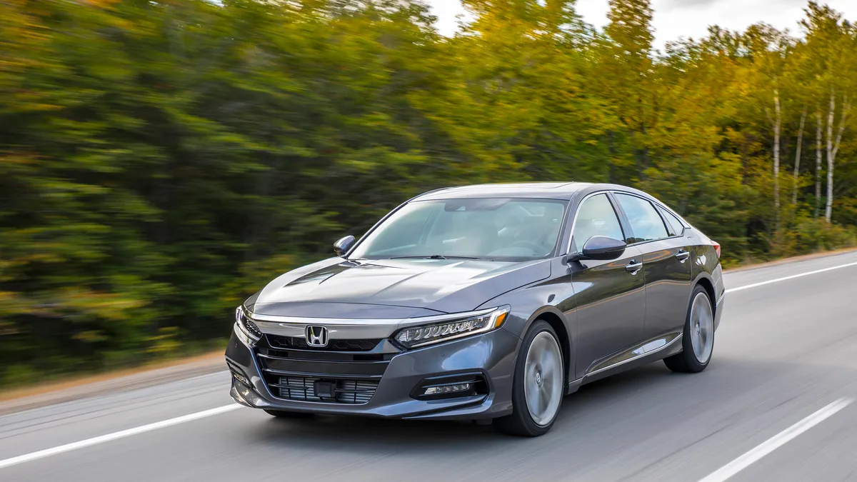 2020 Honda Accord: Model overview, pricing, tech and specs - CNET