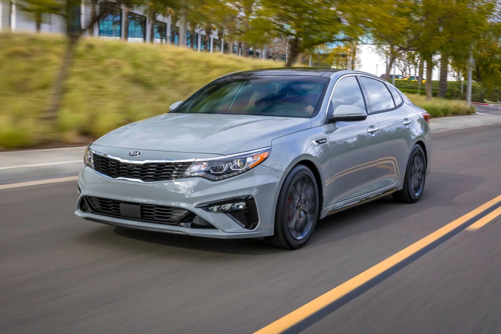 Kia OPTIMA 2019 - обзор, цены, видео, фото, технические характеристики, проблемы